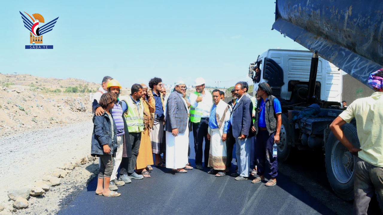 Inauguration de la première phase de construction et d'asphaltage de la rue du 21 septembre dans la ville de Taiz